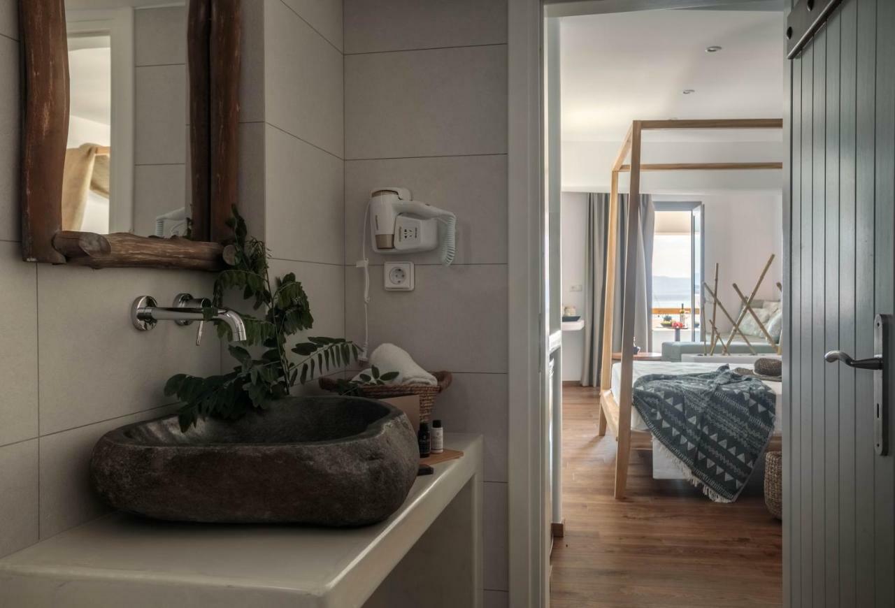 Kissos Luxury Suites Naxos City Zewnętrze zdjęcie